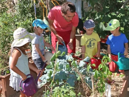 Jardin des maternelles